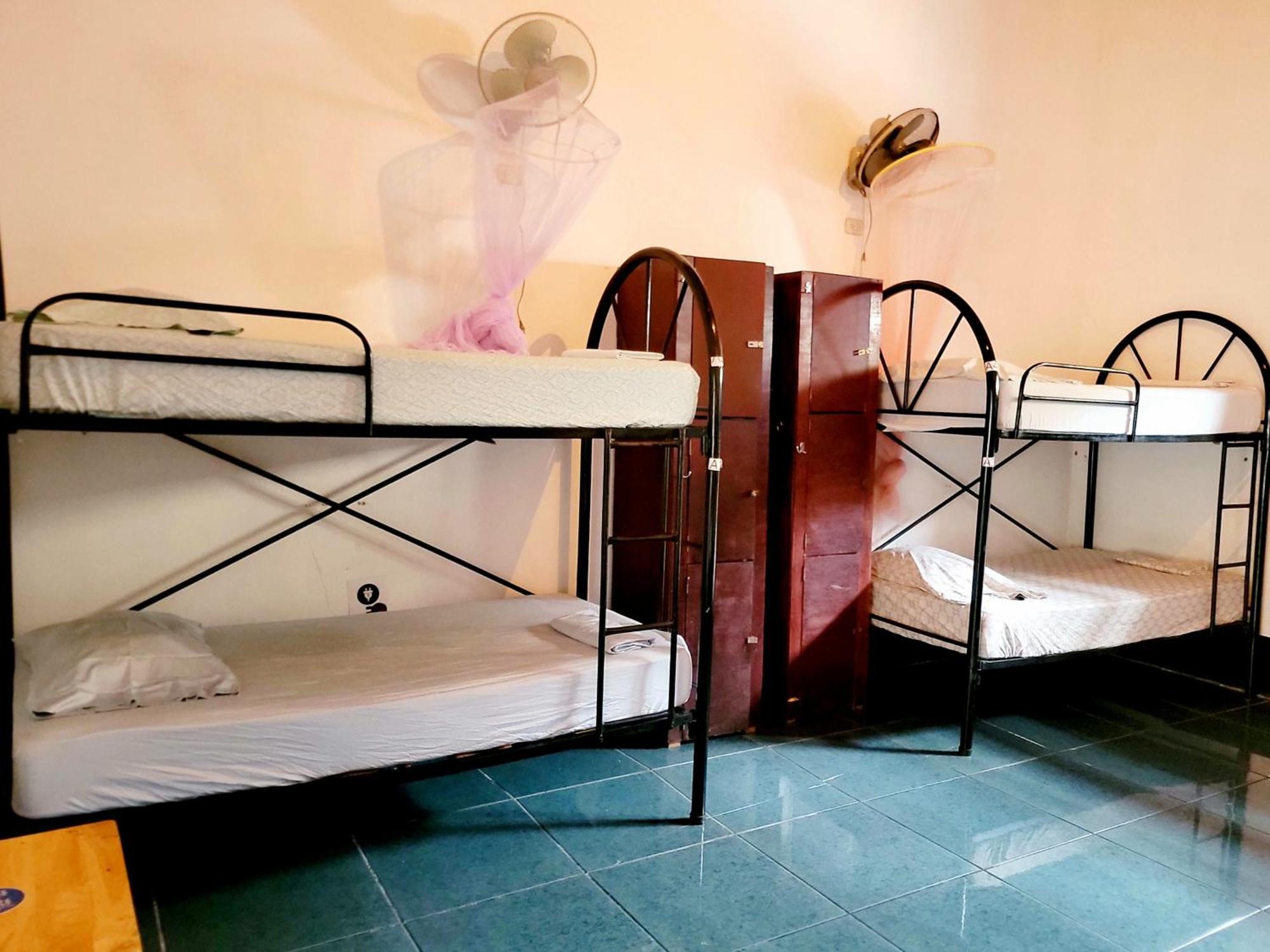 Poco A Poco Hostel Leon Luaran gambar