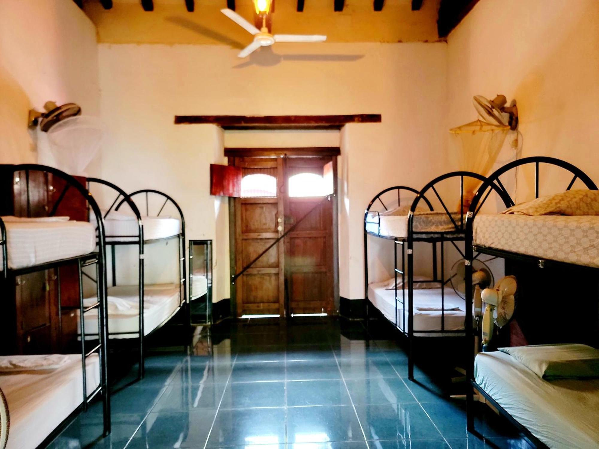 Poco A Poco Hostel Leon Luaran gambar